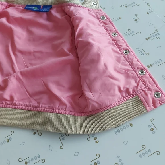 sleevless jacket - Picture 7 of 15